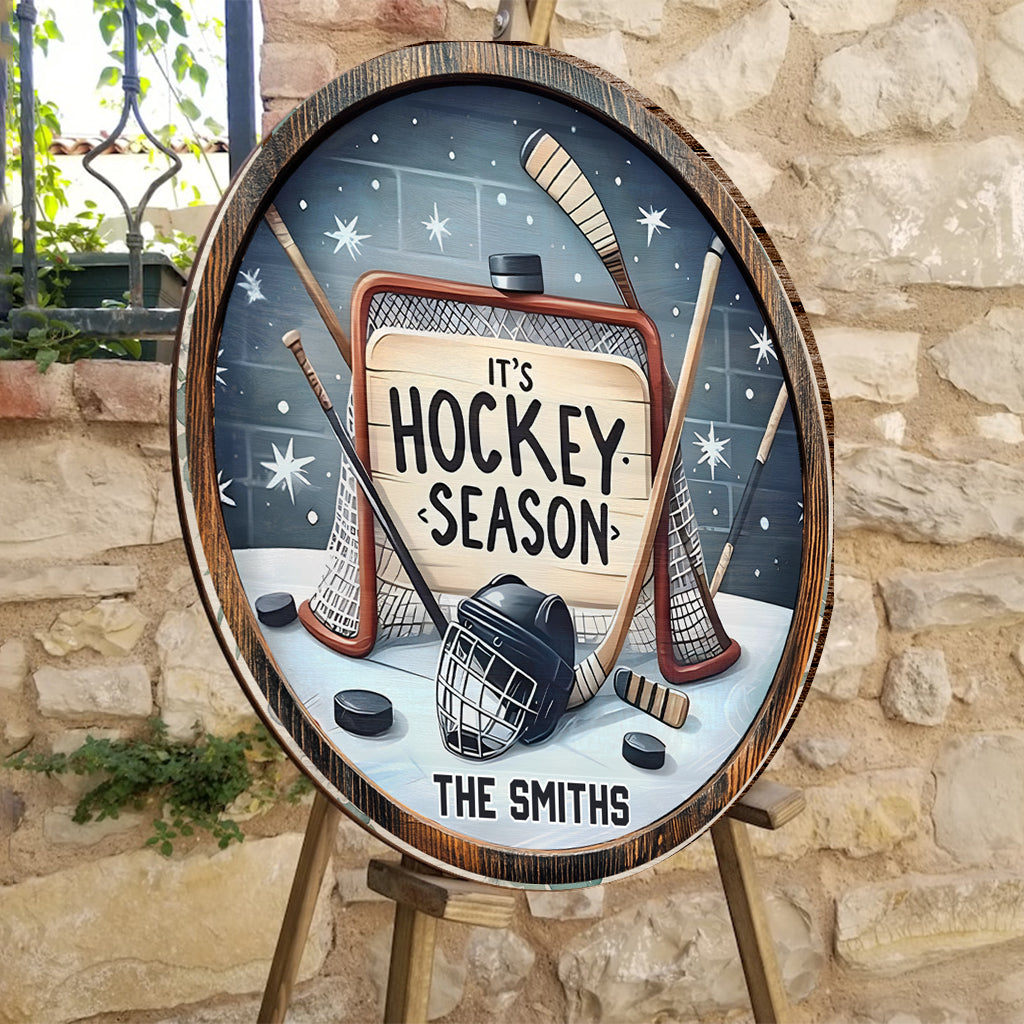 Es ist Hockeysaison – Personalisiertes rundes Hockey-Holzschild