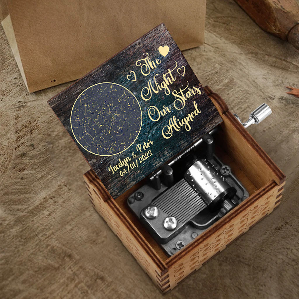 The Night We Met - Couple gift for boyfriend, girlfriend, wife, husband - Personalized Hand Crank Music Box