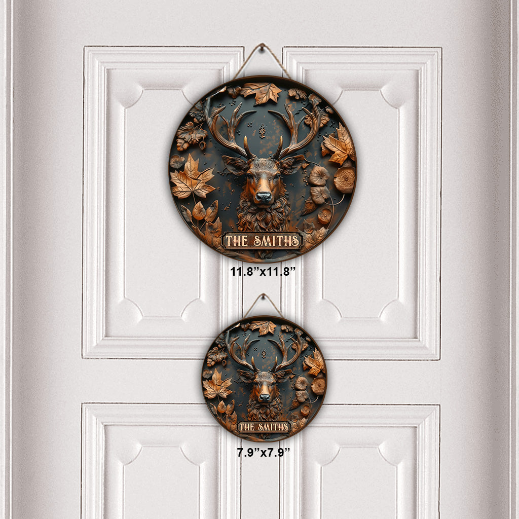Atemberaubendes Hirschmotiv – Personalisiertes Jagdschild aus rundem Holz