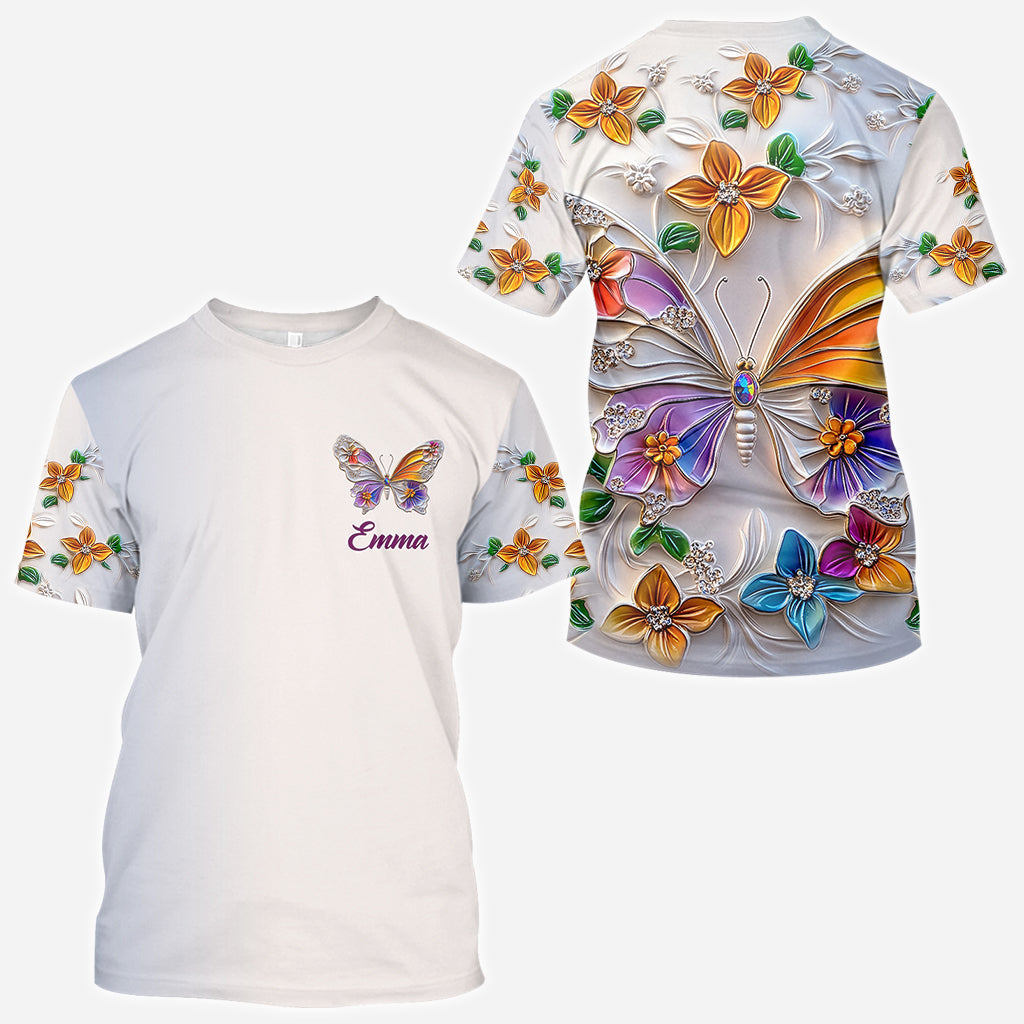 Atemberaubender Schmetterling – personalisiertes T-Shirt mit Schmetterlingsmotiv