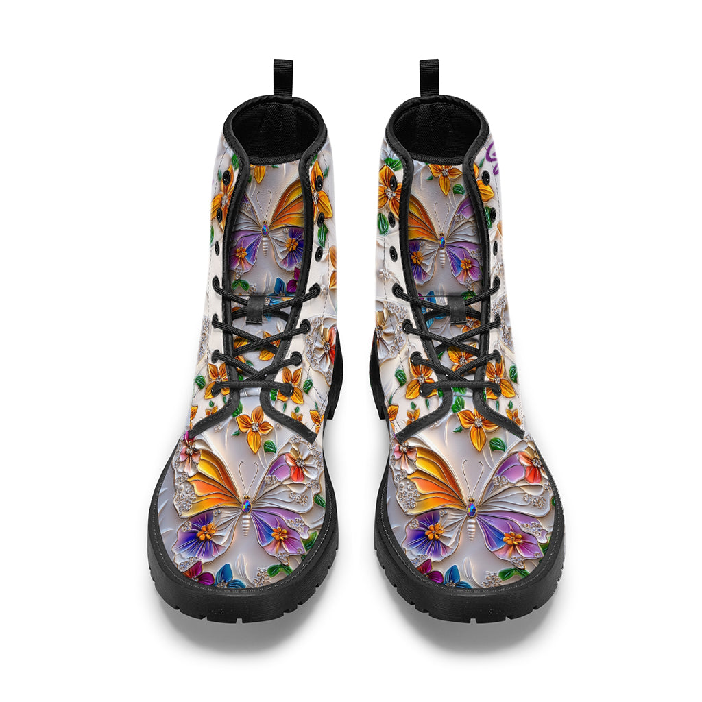 Walk With Faith – Test personalisierter Butterfly-Lederstiefel