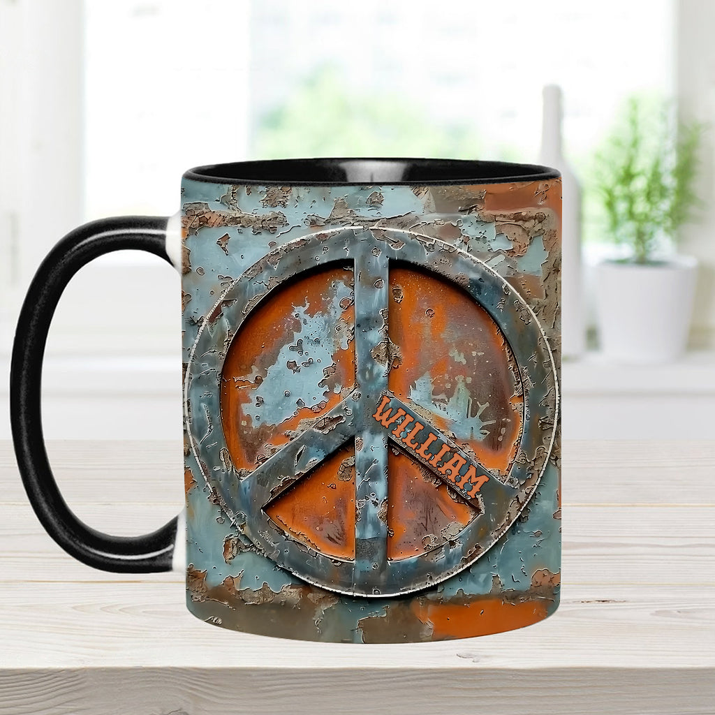 Liebe und Frieden – Personalisierte Tasse mit Hippie-Akzent