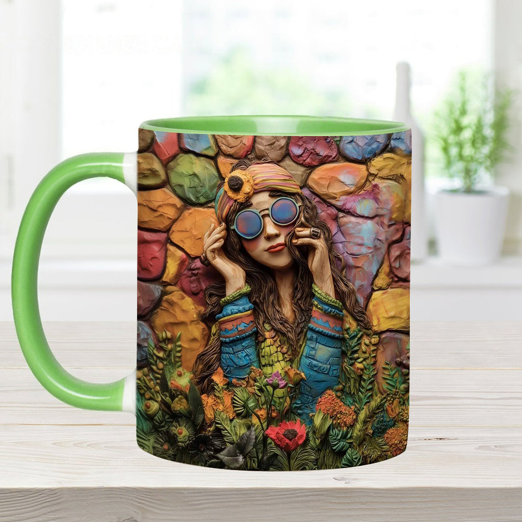Hippie-Mädchen, Hippie-Seele, Frieden, Liebe – Personalisierte Tasse mit Hippie-Akzent