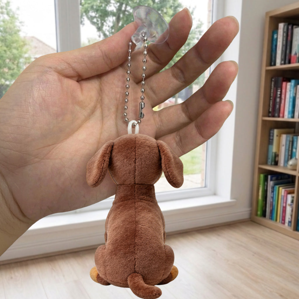 Personalized Tan Chihuahua Plush Keychain, Custom Dog Name Accessory Gift for Chihuahua Lovers and Pet Owners