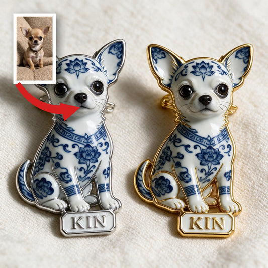 Personalisierte blaue & weiße Porzellan Chihuahua 3D-Relief-Emaille-Nadel, süßes individuelles Geschenk für Chihuahua-Liebhaber
