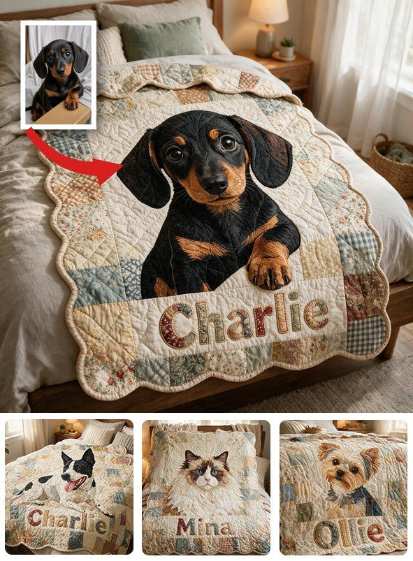 Personalized Short-Legged Black & Tan Dachshund Patchwork Fleece Blanket | Cozy Custom Gift For Dachshund Lovers Home Decor