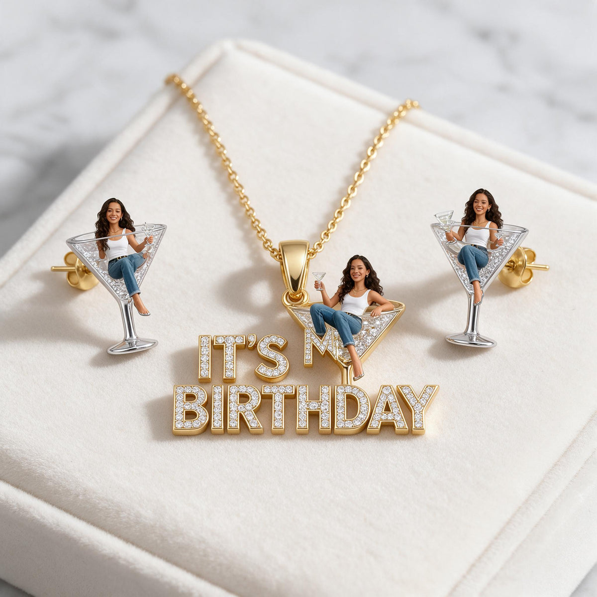 Personalized 21st Birthday Latina Woman Pendant Necklace & Stud Earrings Set