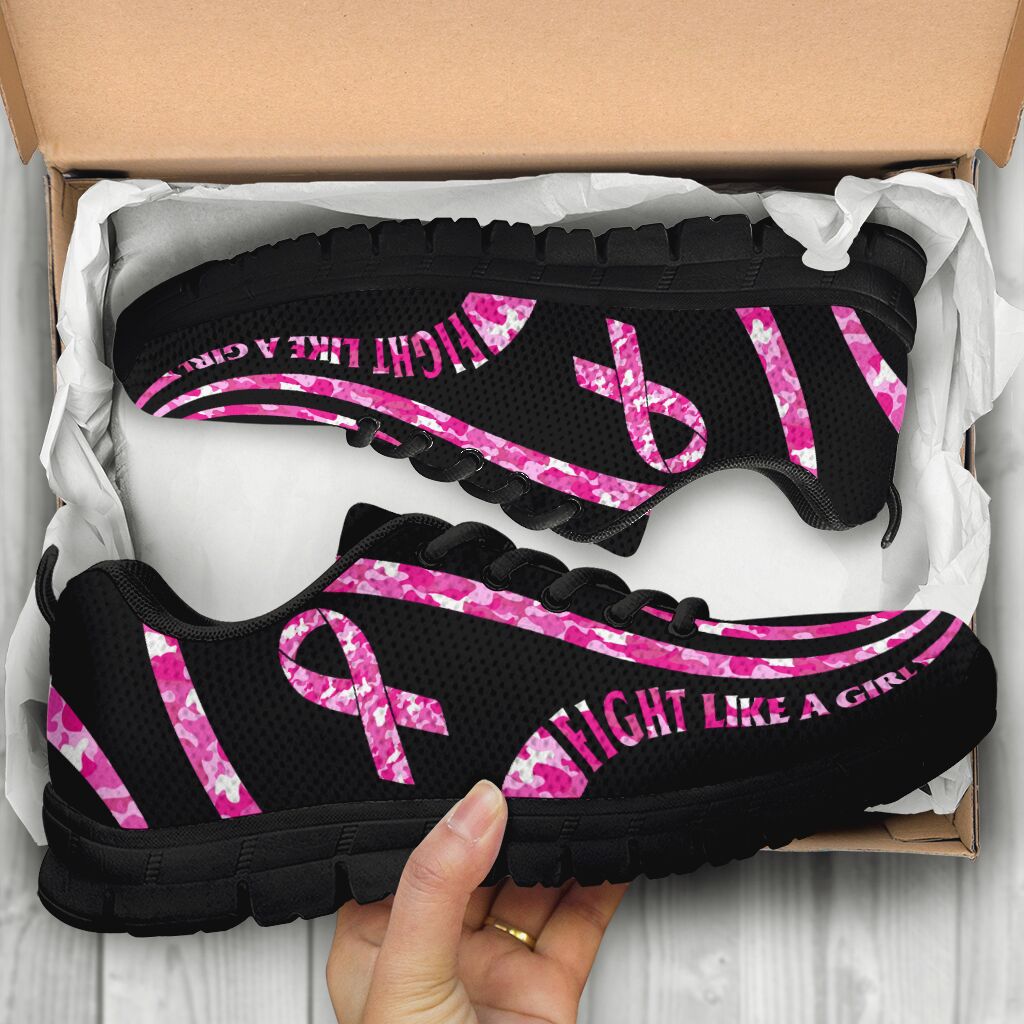 Fight Like A Girl Sneaker zur Sensibilisierung für Brustkrebs 0622