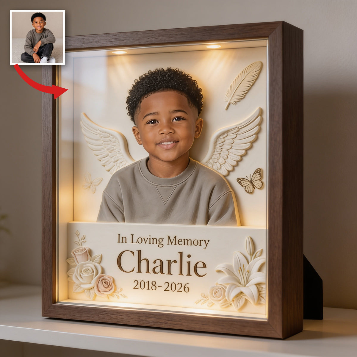 Personalisierte Gedenktafel für einen kleinen Jungen in Schwarz