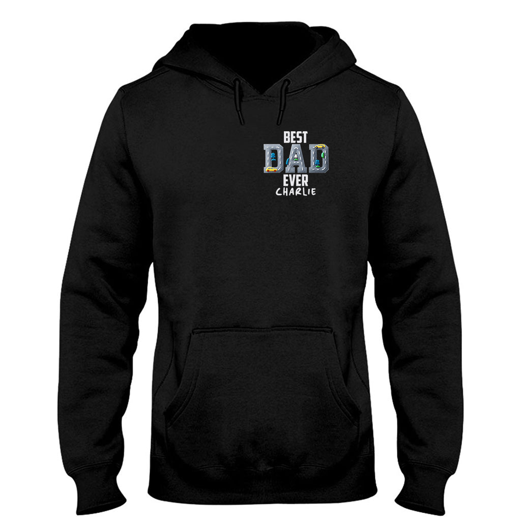 Autostraße auf Papas Rücken – Personalisiertes Vater-T-Shirt und Hoodie