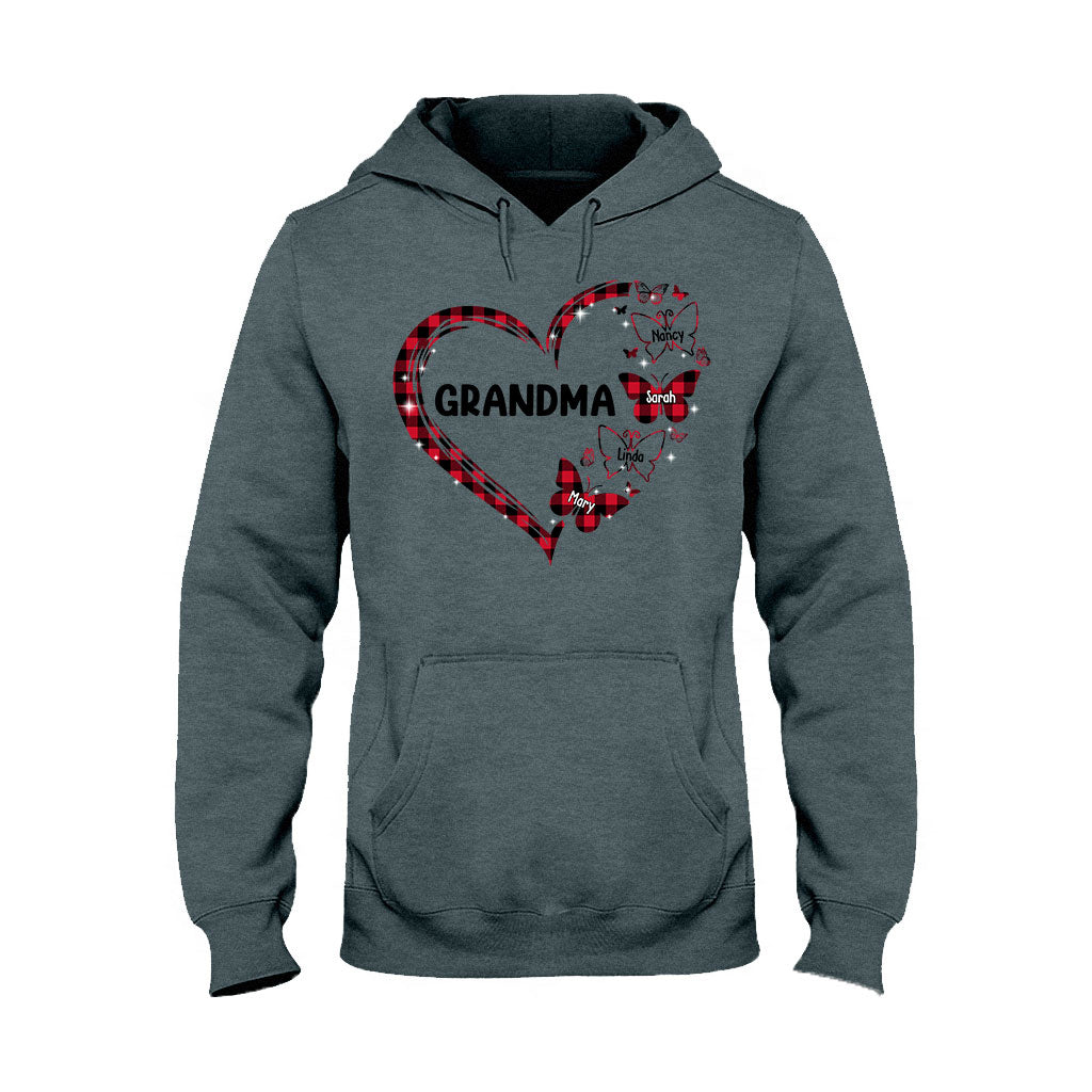 Oma Schmetterling – Geschenk für Oma und Mama – Personalisiertes T-Shirt und Hoodie