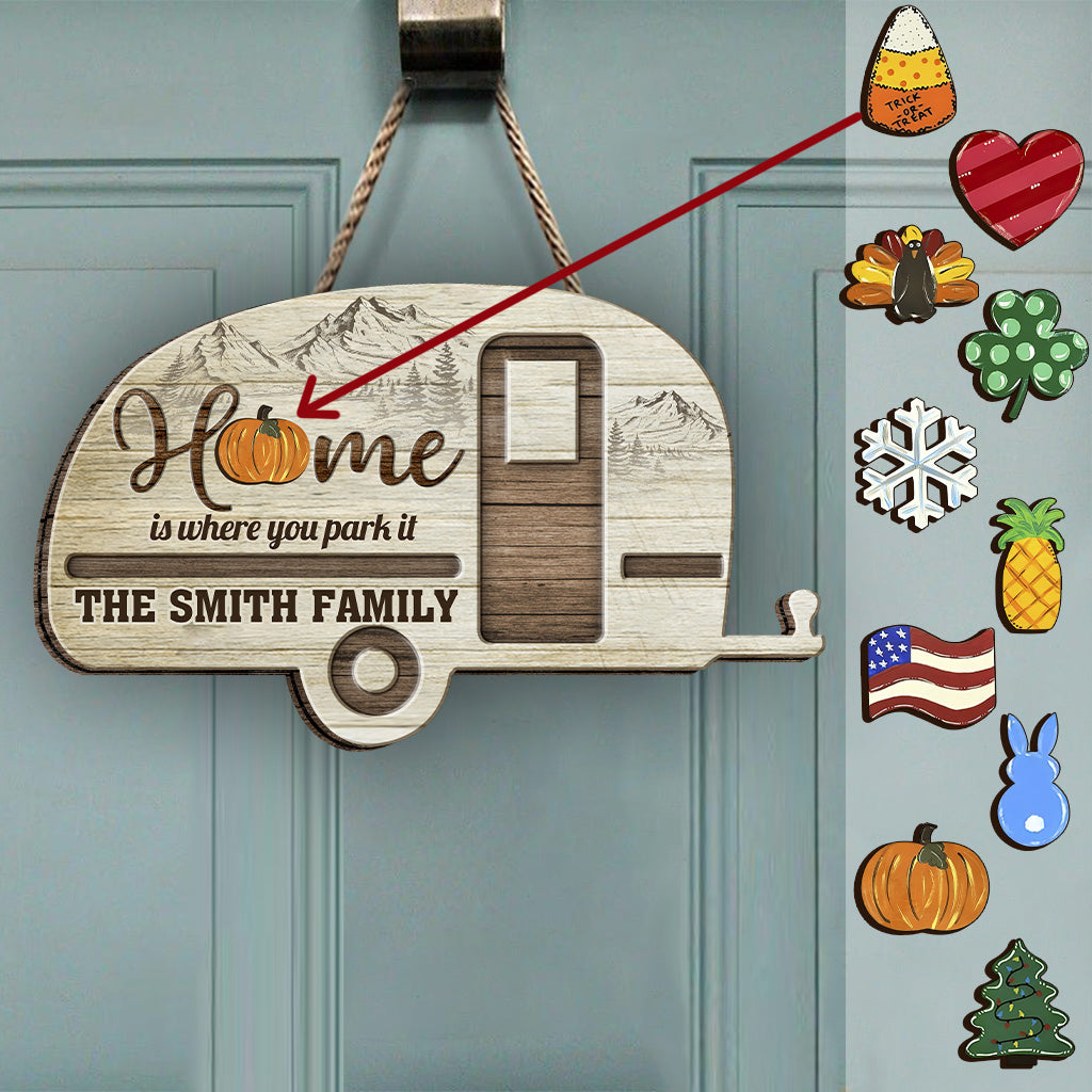 Zuhause ist, wo du parkst – Personalisiertes, austauschbares Camping-Holzschild