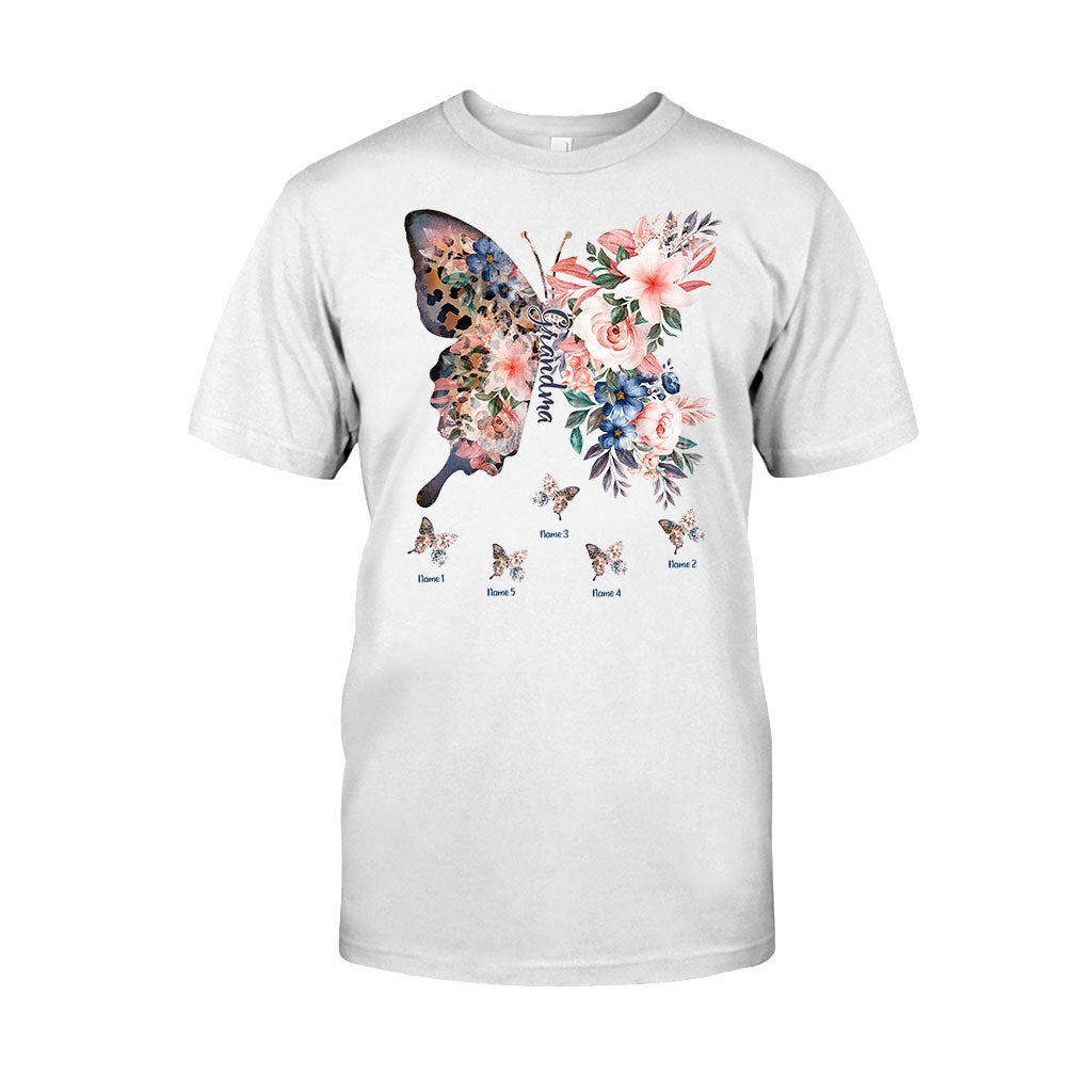 Oma – Geschenk für Oma und Mama – Personalisiertes T-Shirt und Hoodie