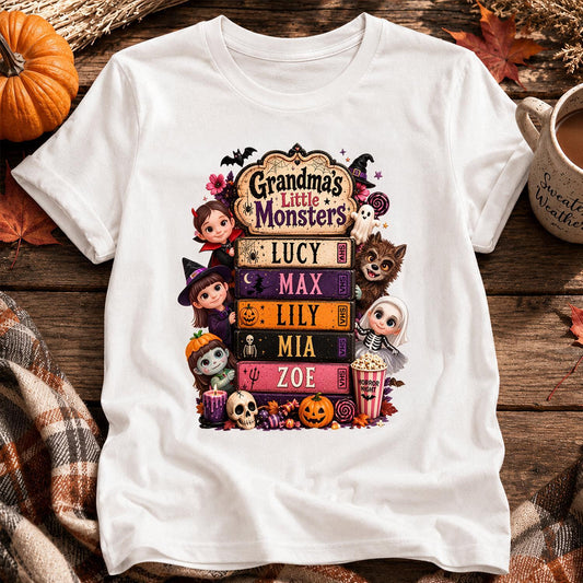 Omas kleine Monster Retro Halloween VHS Shirt - Personalisierbares Halloween Geschenk für Oma mit individuellen Enkelkindnamen