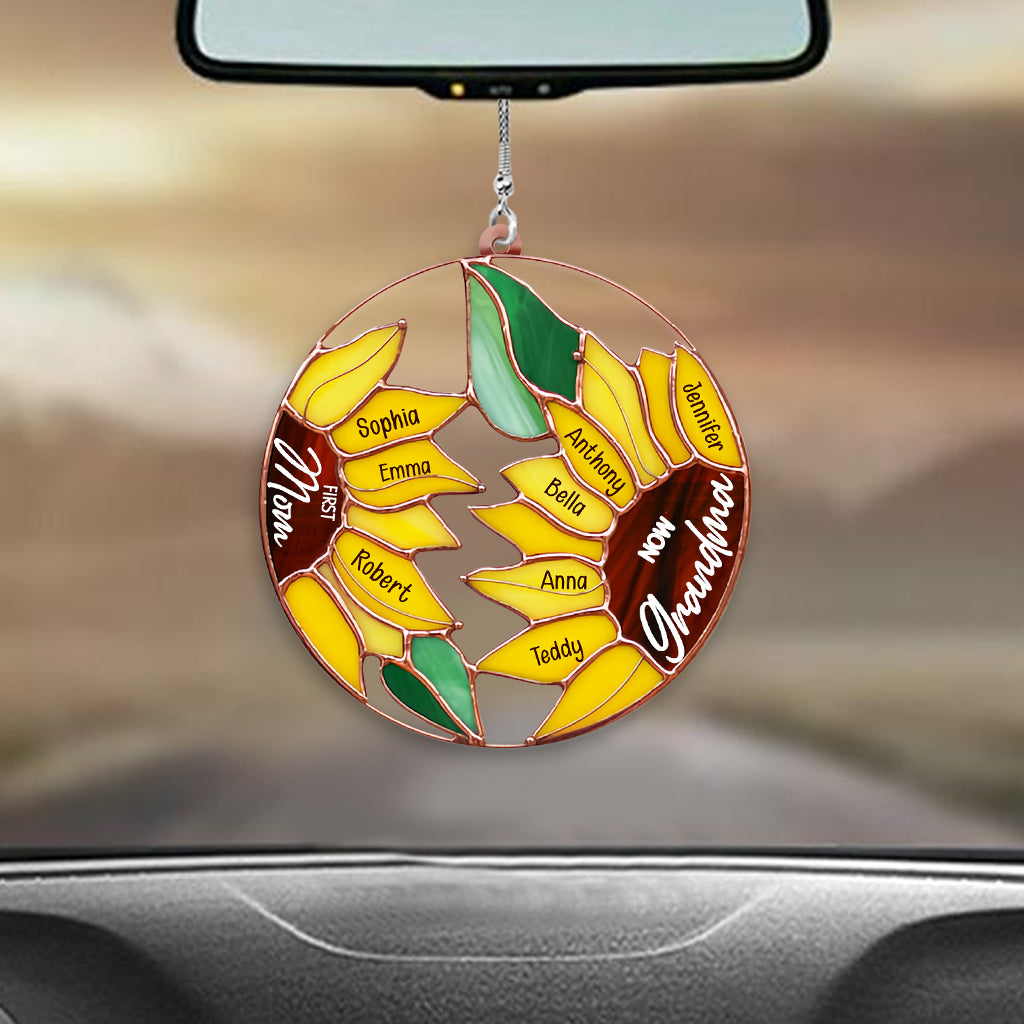 Erst Mama, jetzt Oma Sonnenblume – Personalisierter transparenter Autoanhänger für Oma