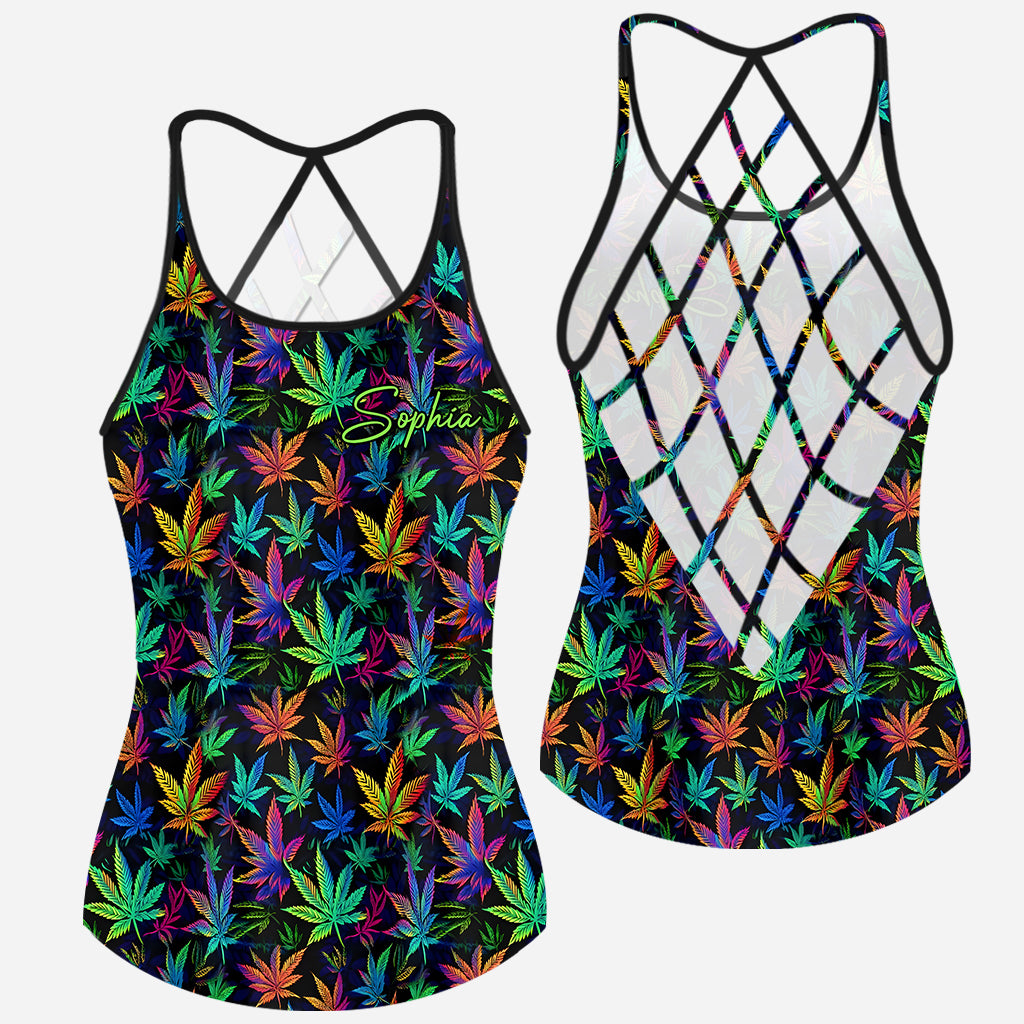 Irgendwo ist es 420 – Buntes Marihuana-Tanktop mit personalisiertem Weed-Kreuz