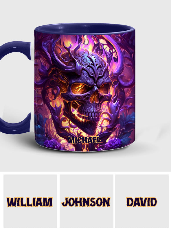 Feuer und Wut – Personalisierte Tasse mit Totenkopf-Akzent