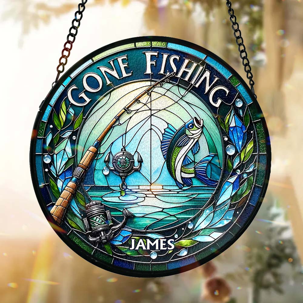 Angeln gegangen – Personalisierter Glas-Sonnenfänger mit Angelmotiv