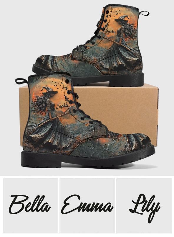 Wunderschöne Hexe – personalisierte Hexen-Lederstiefel