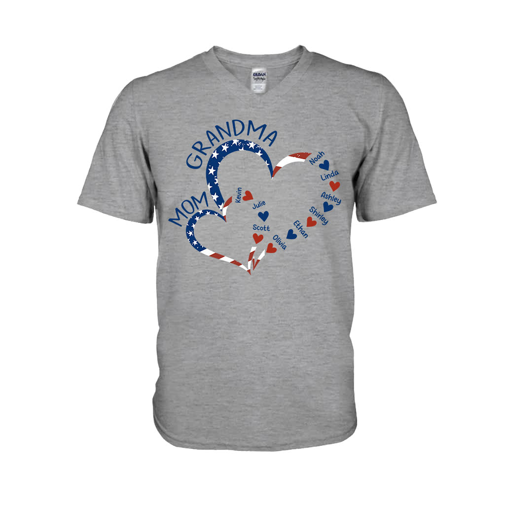 Erst Mama, jetzt Oma – Personalisiertes Oma-T-Shirt und Hoodie