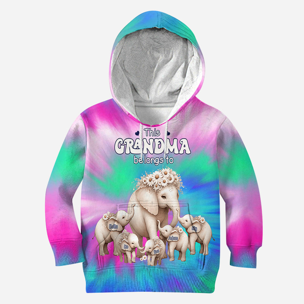 Dieses „Oma gehört Daisy Elephant“-Shirt – personalisiertes „Oma“-Shirt