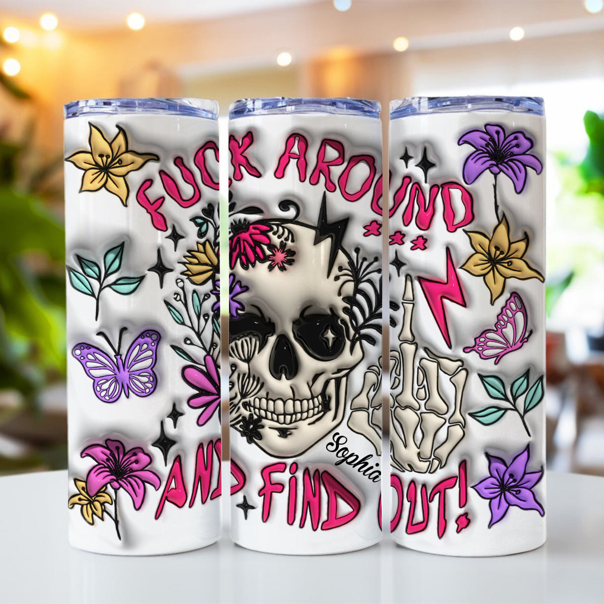 Probier's aus und finde es heraus – personalisierter, schmaler Totenkopf-Trinkbecher