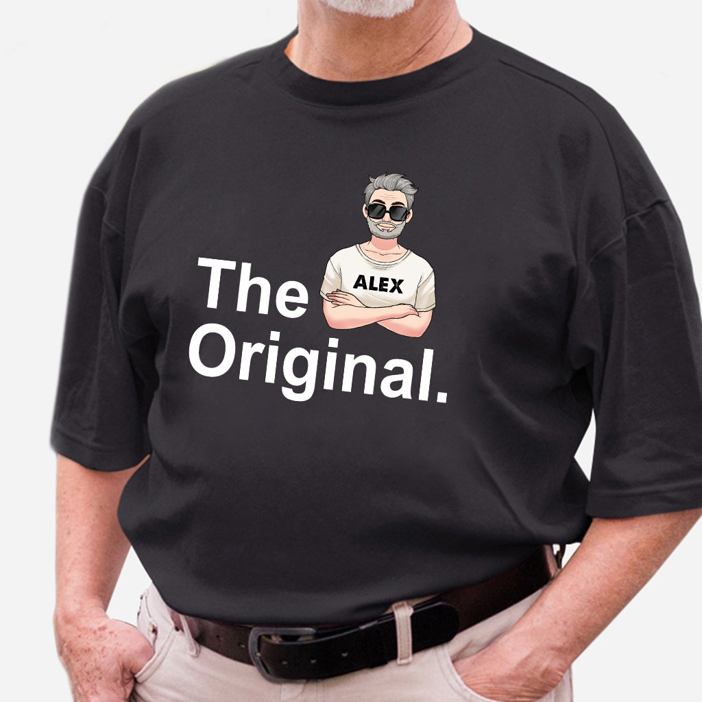 Drei Generationen: Opa, Vater, Kind – personalisiertes Opa-T-Shirt und Hoodie