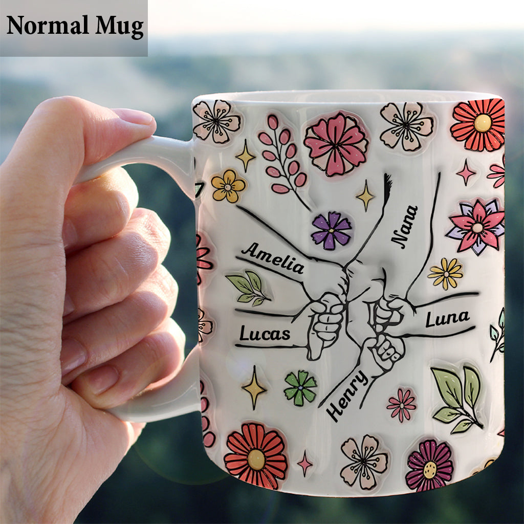 Frühlingsblumen-Hand-Haltung Oma Mama - Personalisierte Oma-Tasse