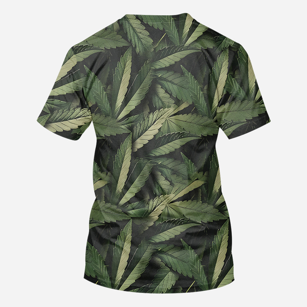 Ich bin ein einfacher Mann, ich mag Joints und Brüste – personalisiertes Weed-Shirt