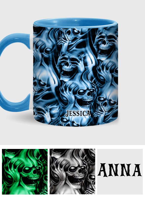 Nichts hören, nichts sagen, nichts sehen – personalisierte Tasse mit Totenkopf-Akzent