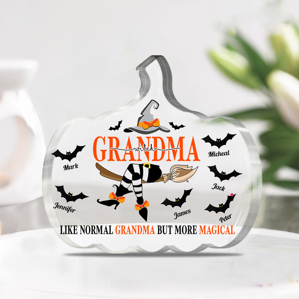 Oma Hexe, wie eine normale Oma, nur magischer – personalisierte Oma-Acrylplakette in individueller Form