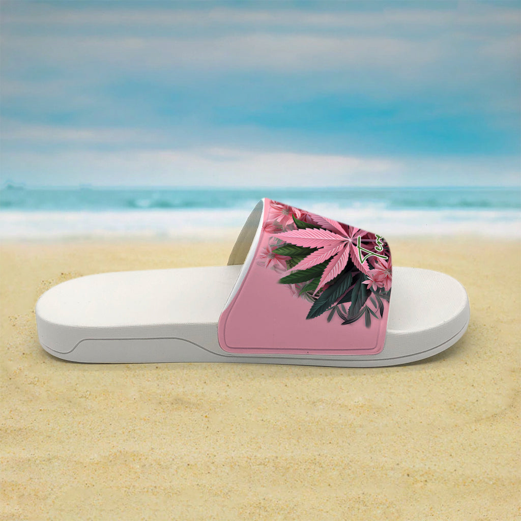 Pretty Lil' Pothead – Personalisierte Weed-Sandalen