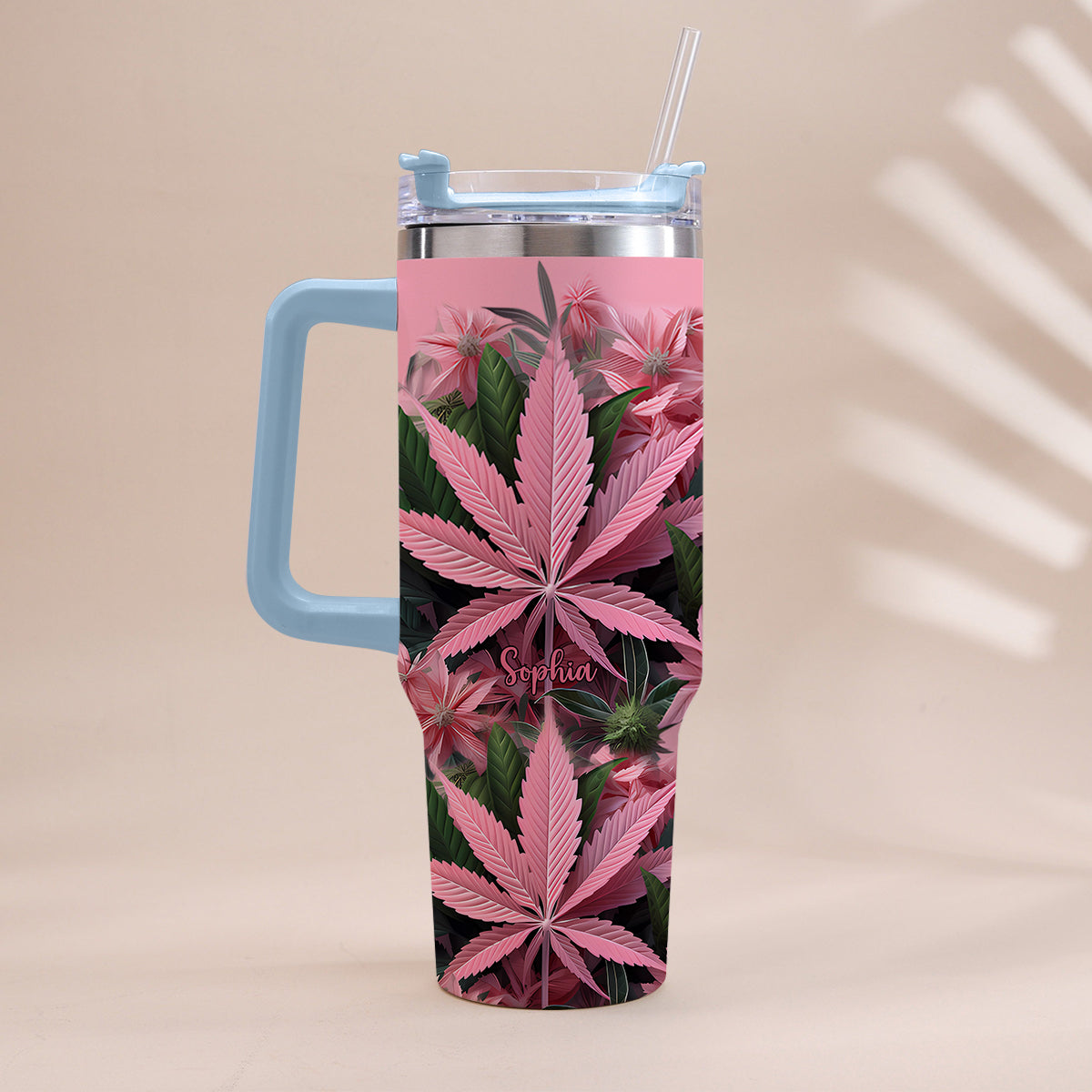 Pink Stoner Chick – Personalisierter Weed-Becher mit Henkel