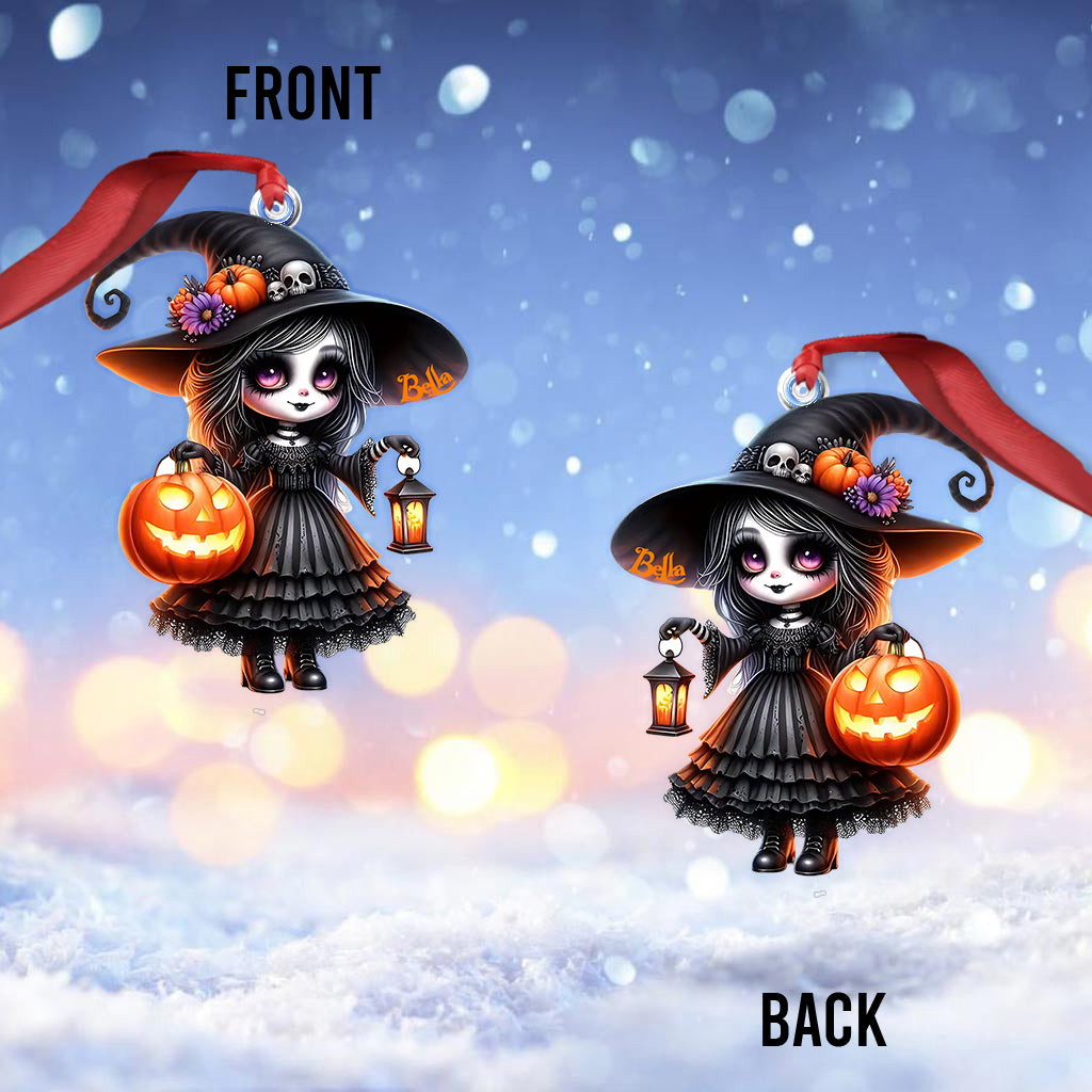 Kleine Hexe – Personalisierter Hexen-Anhänger in individueller Form