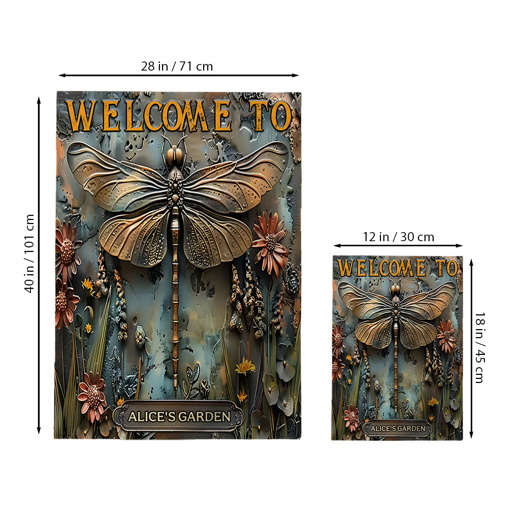 Wunderschöne Libelle – personalisierte Gartenflagge