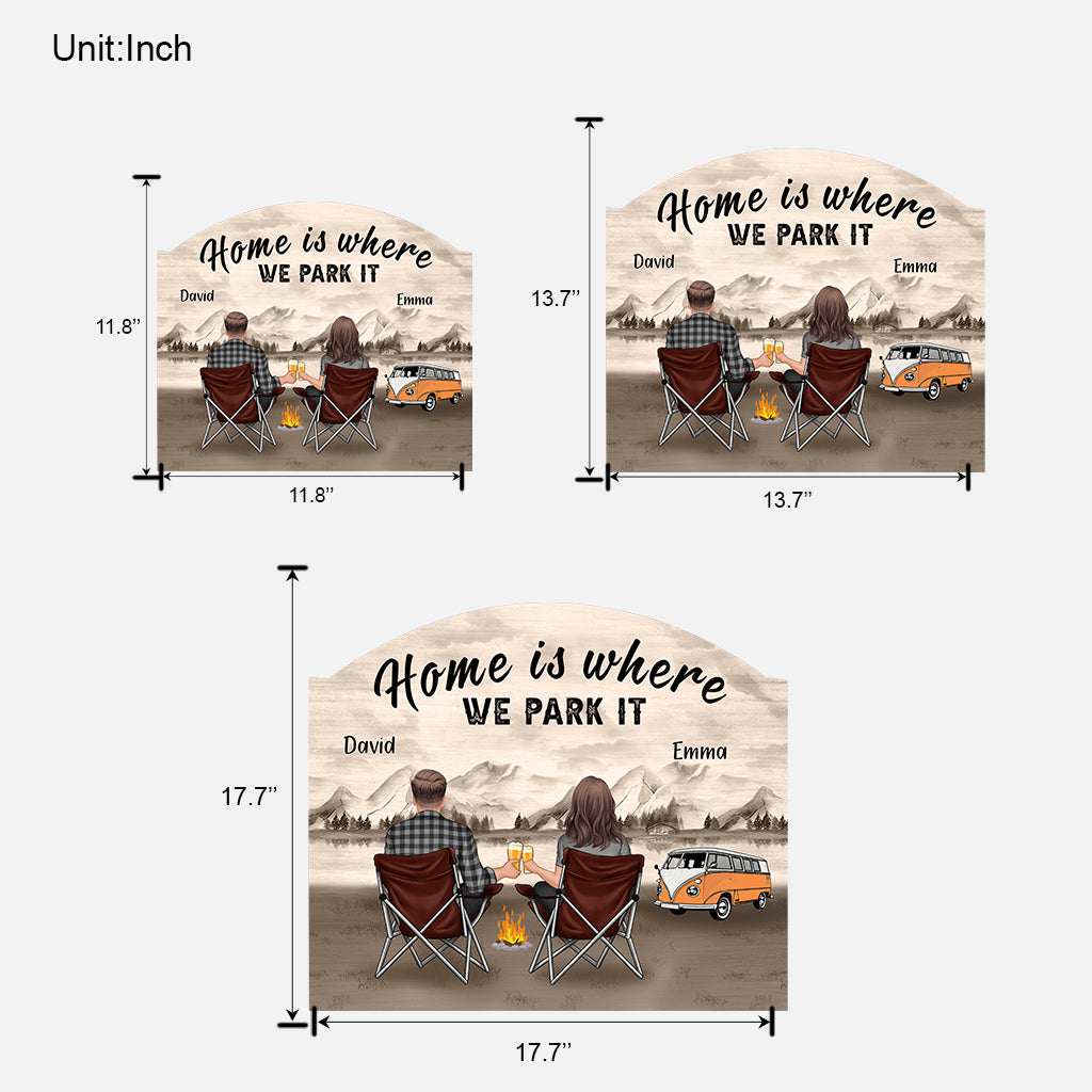 Zuhause ist, wo wir parken – personalisiertes Camping-Holzschild in individueller Form