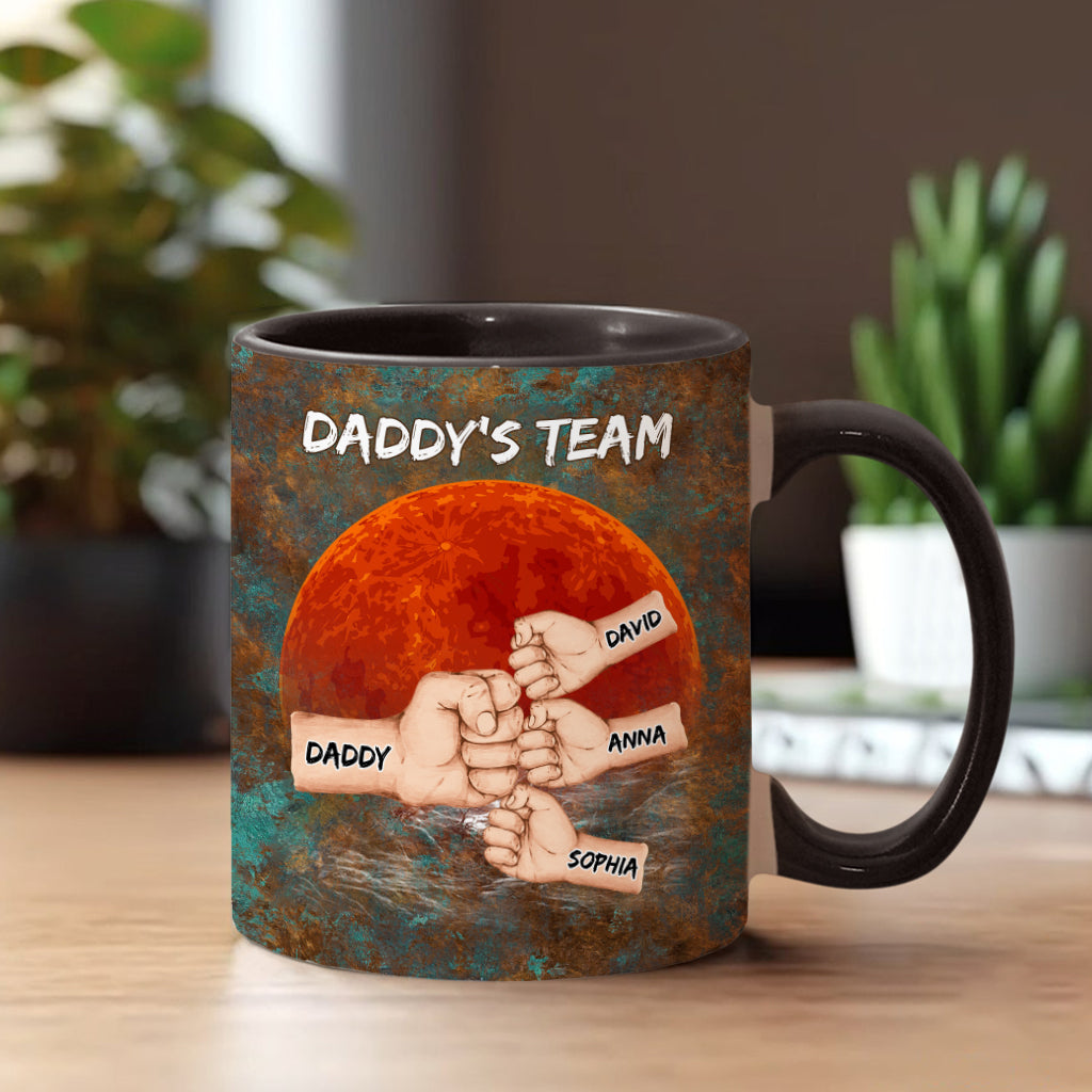 Daddy's Team - Personalisierte Tasse mit Vater-Akzent