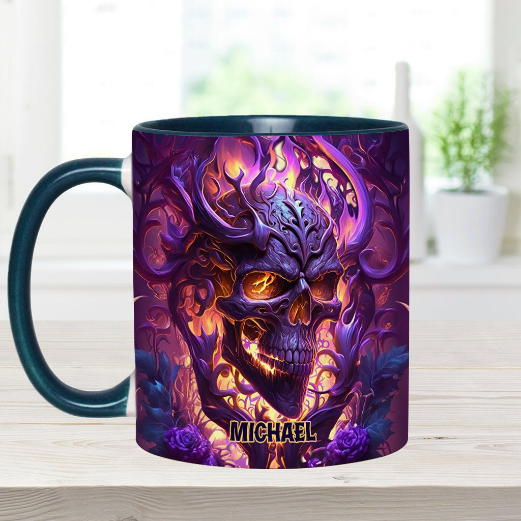 Feuer und Wut – Personalisierte Tasse mit Totenkopf-Akzent
