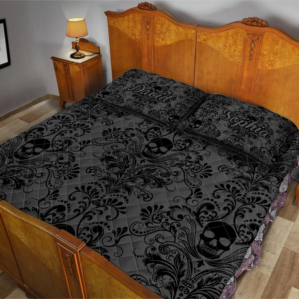 Schwarzes und graues Totenkopf-Bettwäscheset mit Blumenmuster – Personalisierte Totenkopf-Bettwäsche