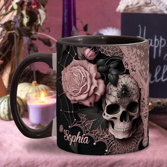 Rosen und Totenkopf – Personalisierte Tasse mit Totenkopf-Akzent