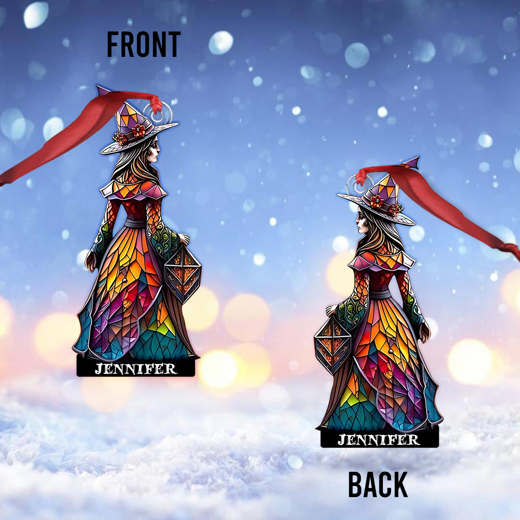 Wunderschöne Hexe – personalisierter Hexen-Anhänger in individueller Form