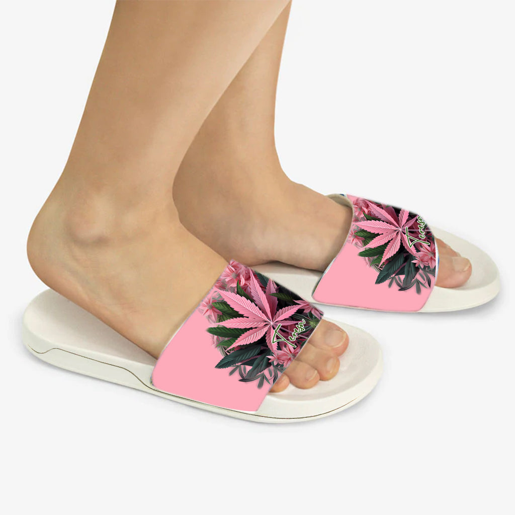 Pretty Lil' Pothead – Personalisierte Weed-Sandalen