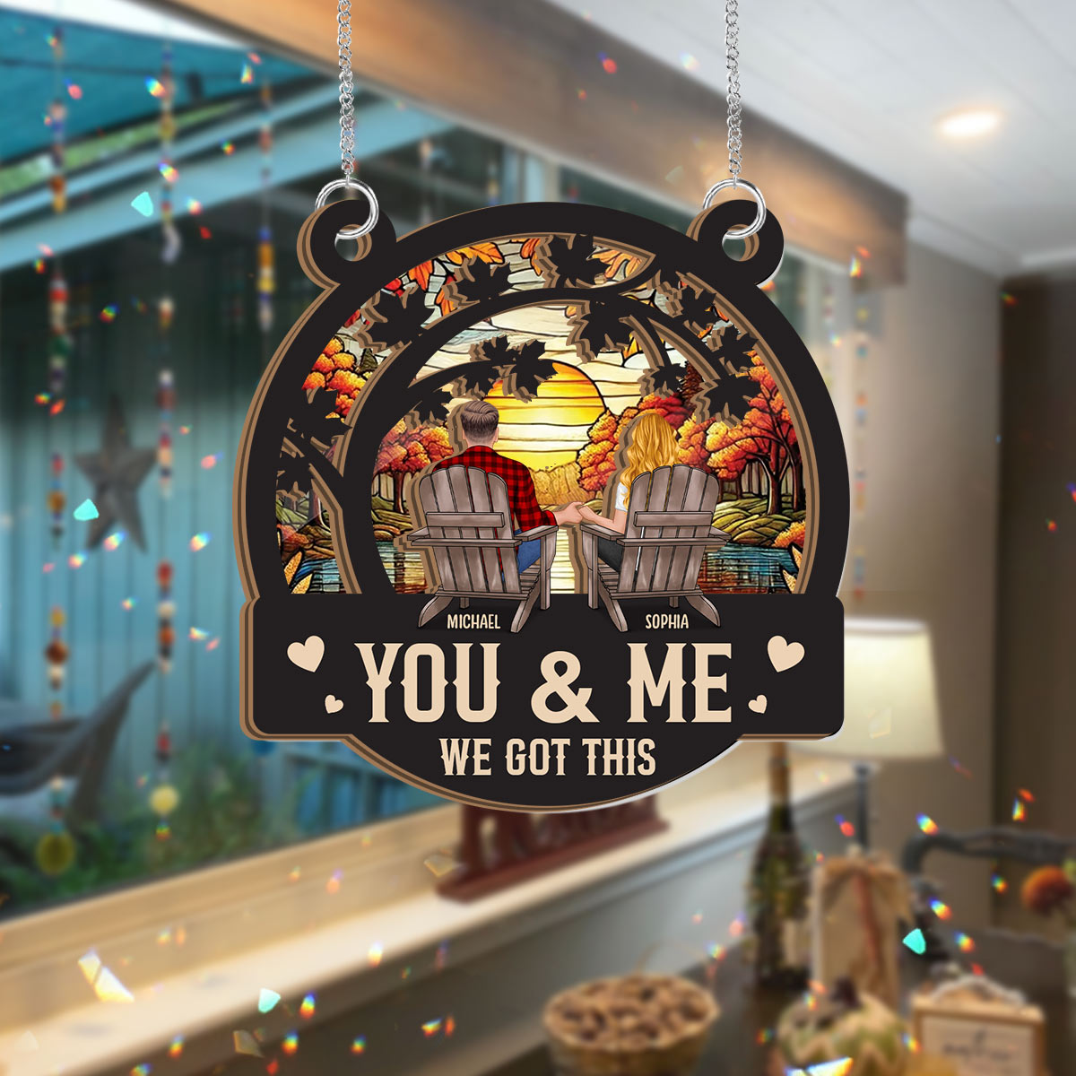 Wir haben diesen Herbst für euch – personalisierter, zweilagiger Fensterhänger für Paare