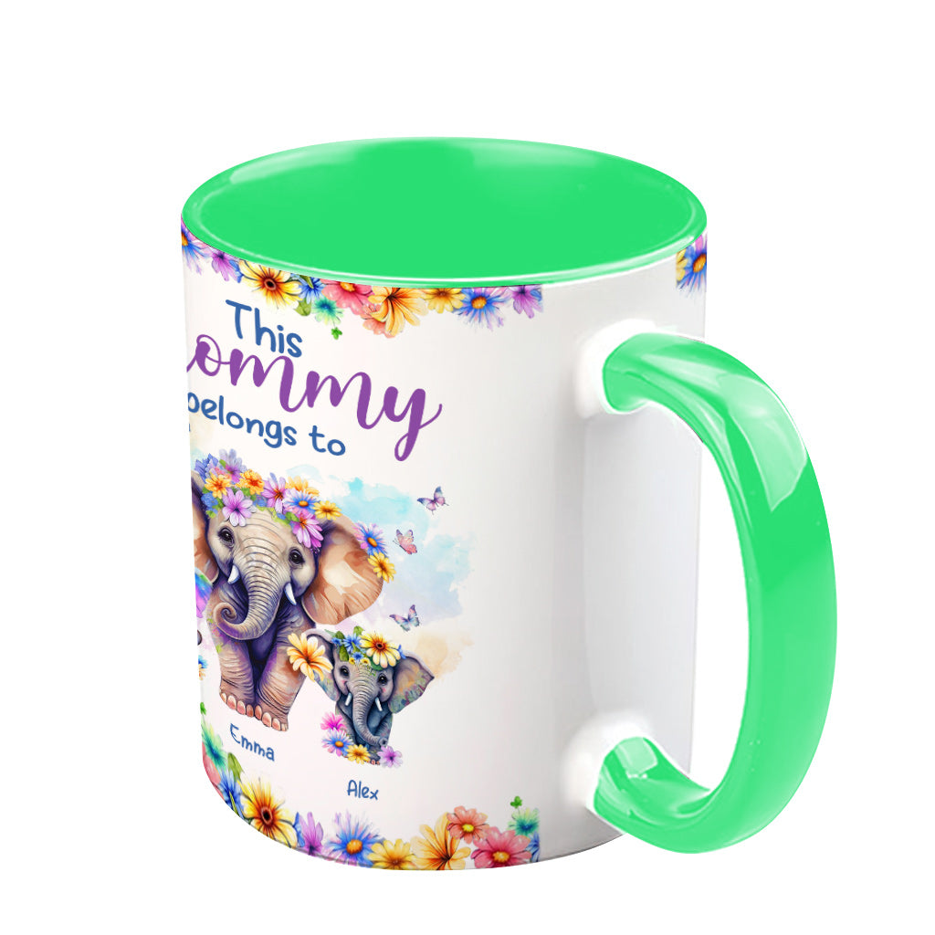 Elefanten – Diese Mama gehört zu uns – Personalisierte Tasse mit Muttermotiv