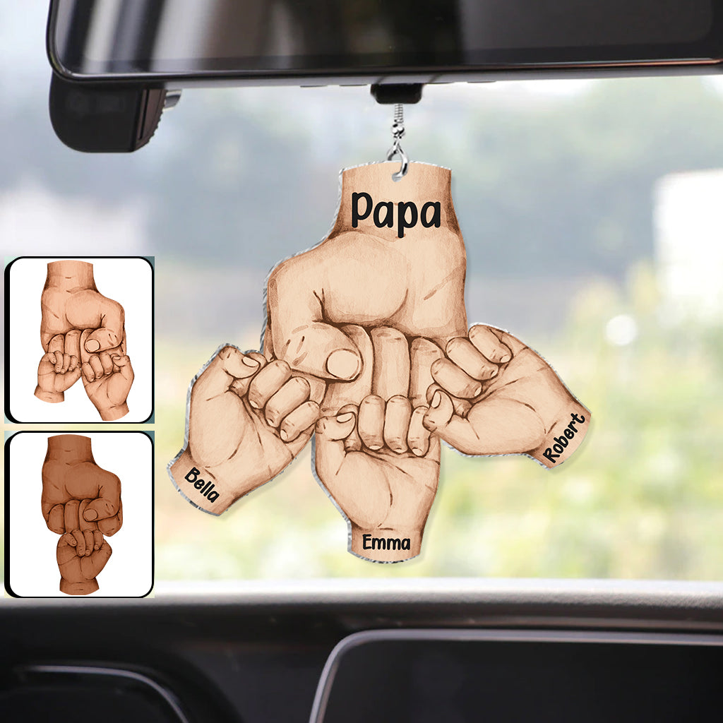 Faustgruß – Personalisierter Autoanhänger „Vater“ in individueller Form