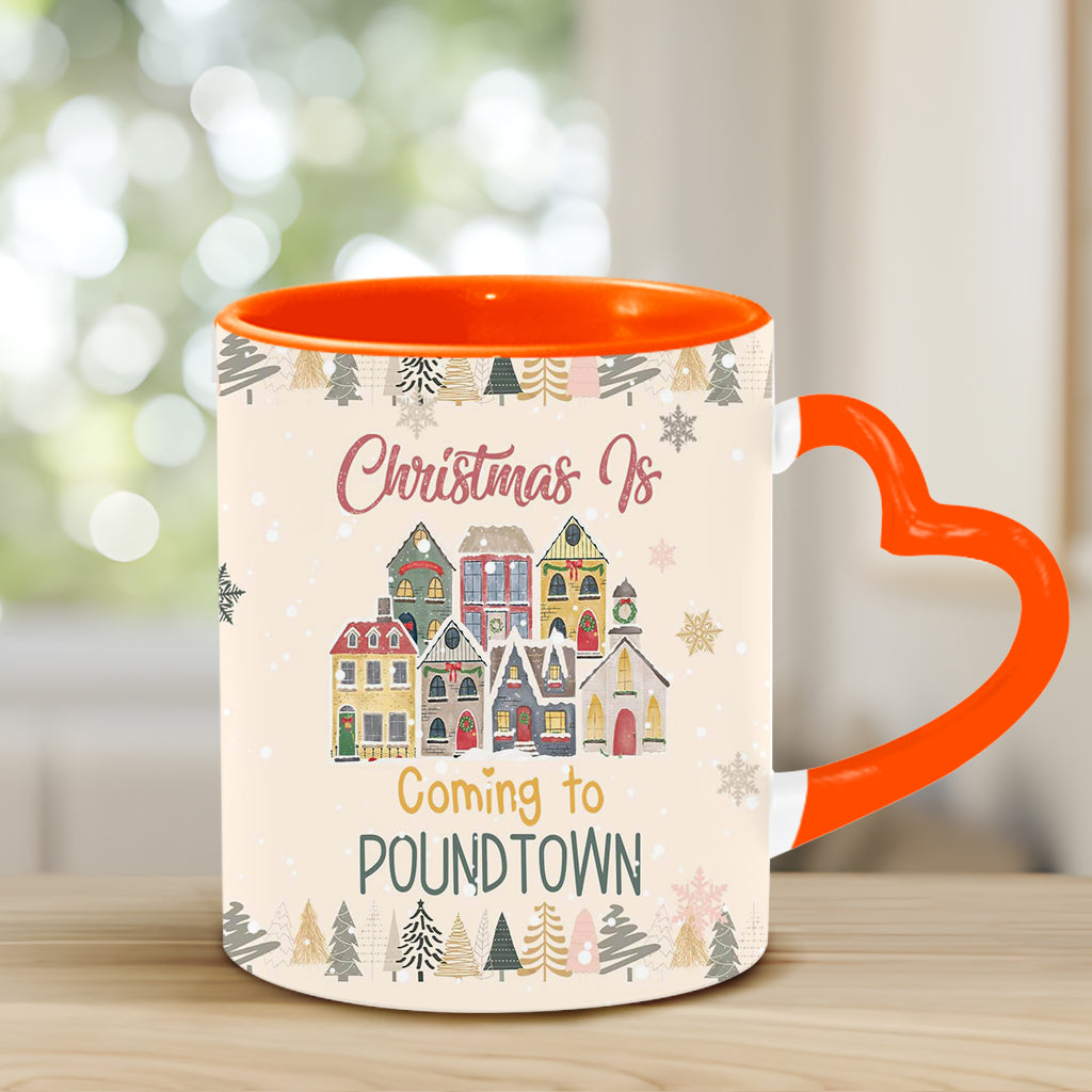 Weihnachten kommt nach Poundtown – Personalisierte Tasse mit Herzgriff für Paare