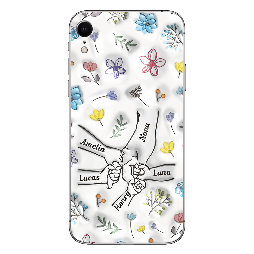 Händchenhaltende Oma, Mama, Nana – Personalisierte Oma-Handyhülle