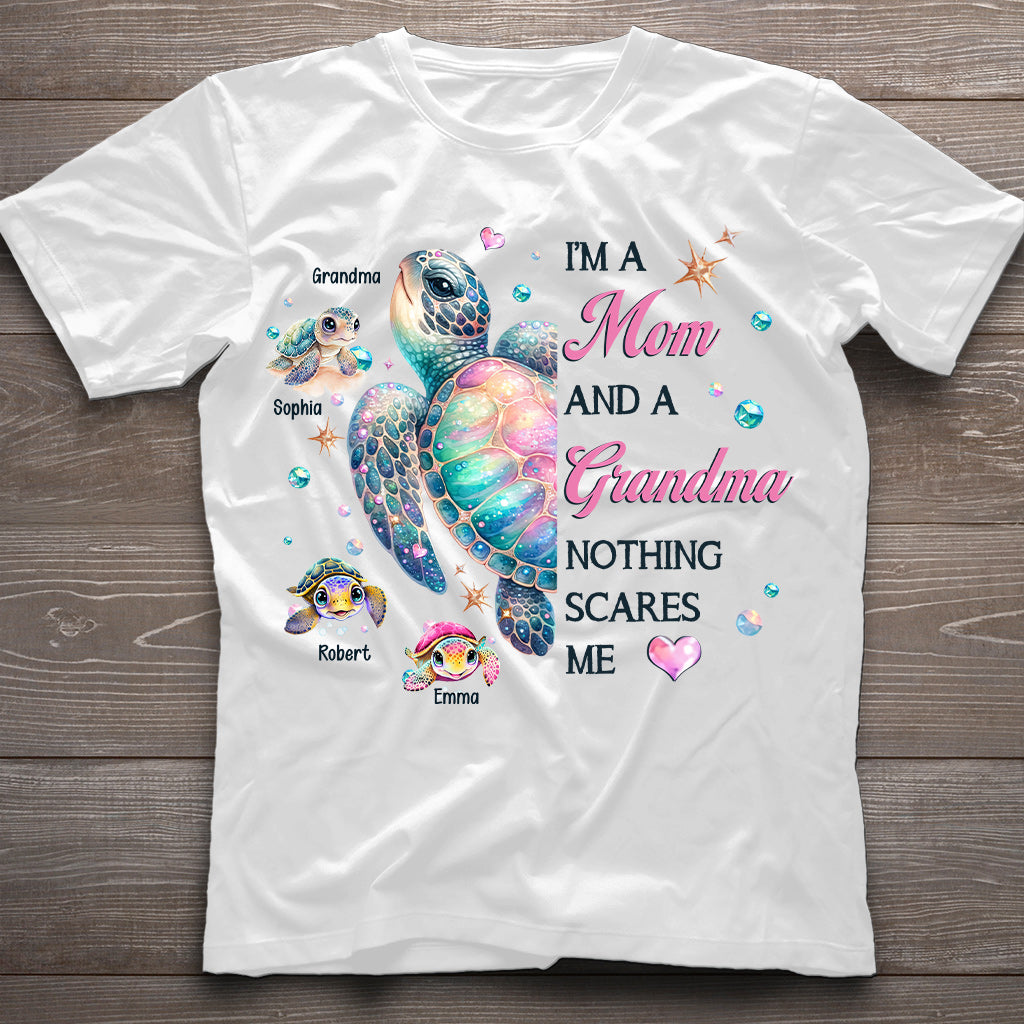 Nichts kann mir Angst machen – Oma Schildkröte – Personalisiertes Oma-T-Shirt und Hoodie