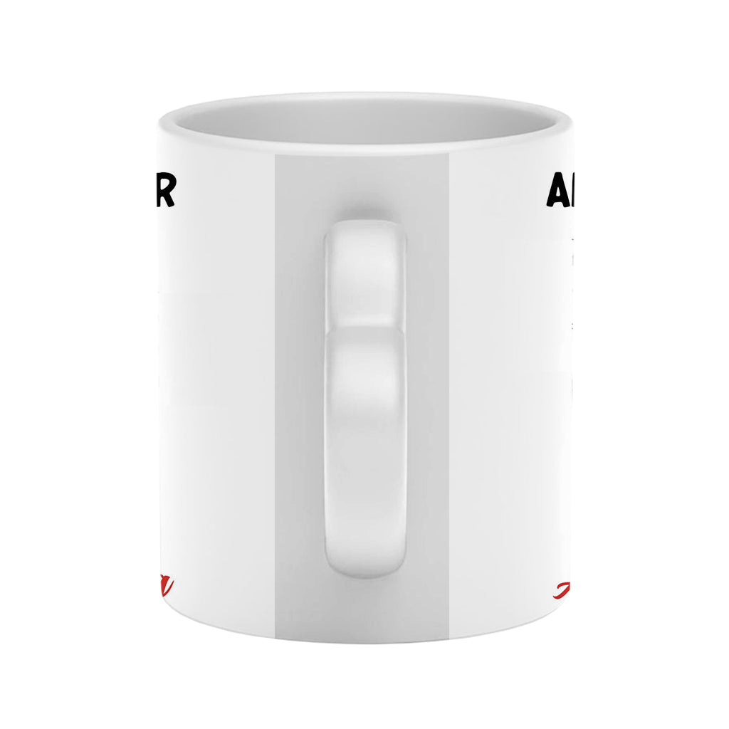 Sie ärgern sich seit Jahren und sind immer noch glücklich zusammen – personalisierte Tasse mit Herzgriff für Paare