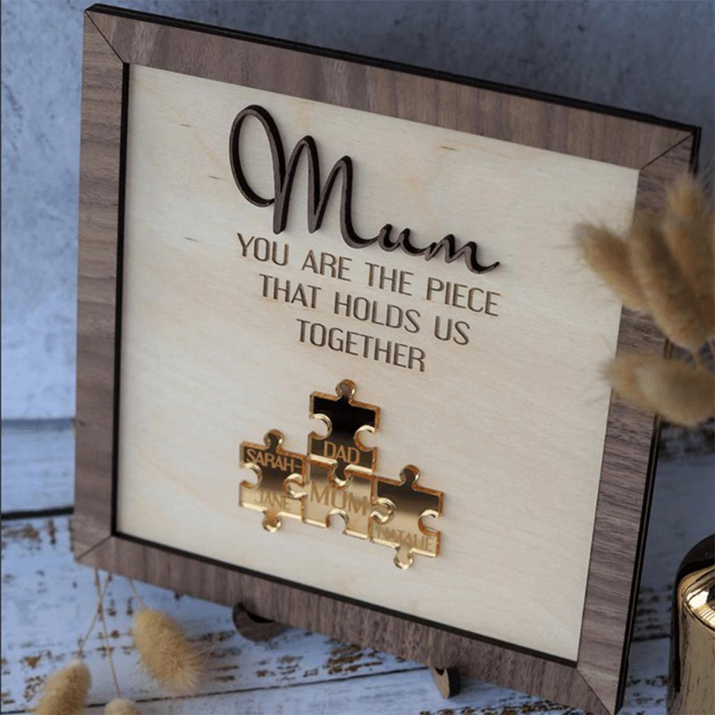 Mama, du bist das Bindeglied, das uns zusammenhält – personalisierte Mutter-Holzplakette mit Puzzles